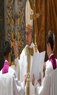 Le Pape Léon XIV invite les cardinaux à témoigner de la foi joyeuse en Christ